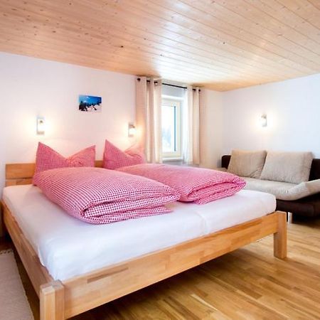 Haus Gaudenz Apartment Warth  Room photo